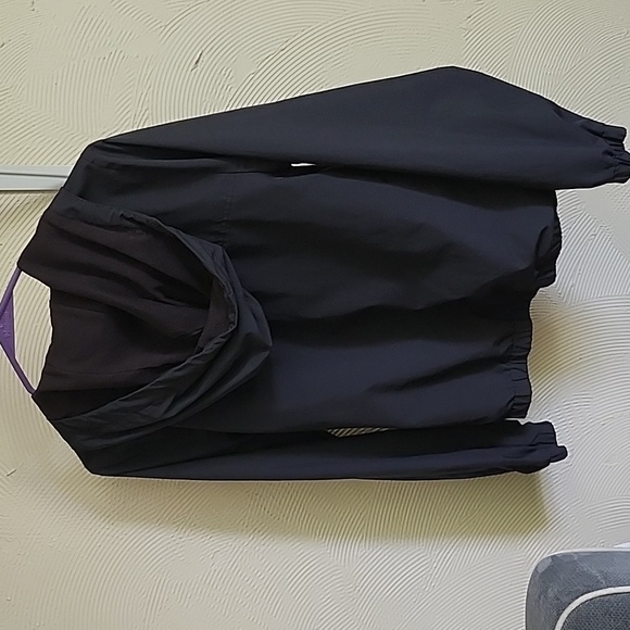 jacket - Picture 2 of 5